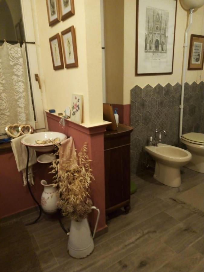 B&B La Gallinella Rossa Baschi Esterno foto